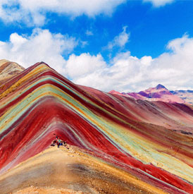 vinicunca pachamama cusco explorers